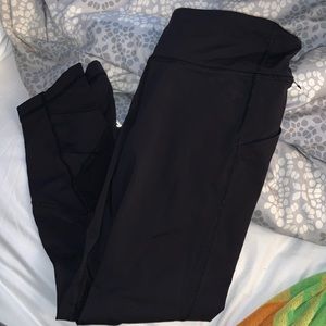 Black Lululemon Crop Legging